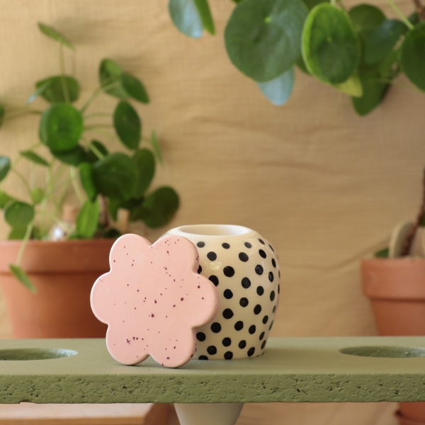 Oyas - Moyenne Couvercle fleurs rose moucheté